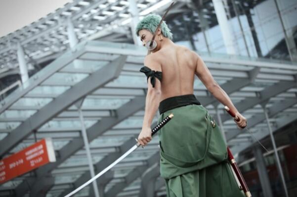 美食:酸汤金针菇肥牛,香干炒肉片,红焖牛肉,鲜百合小炒的做法-杏彩体育官网(图2) 杏彩体育官网